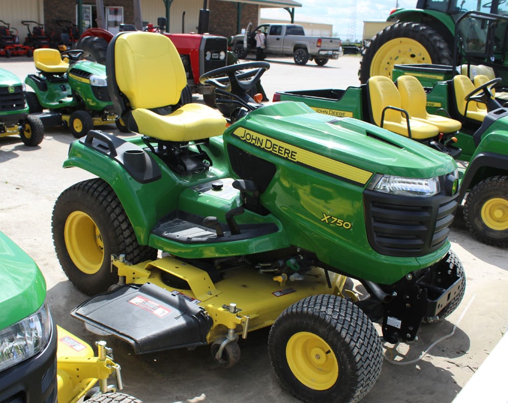 John Deere X750 Riding Mower - T.H.E. Company