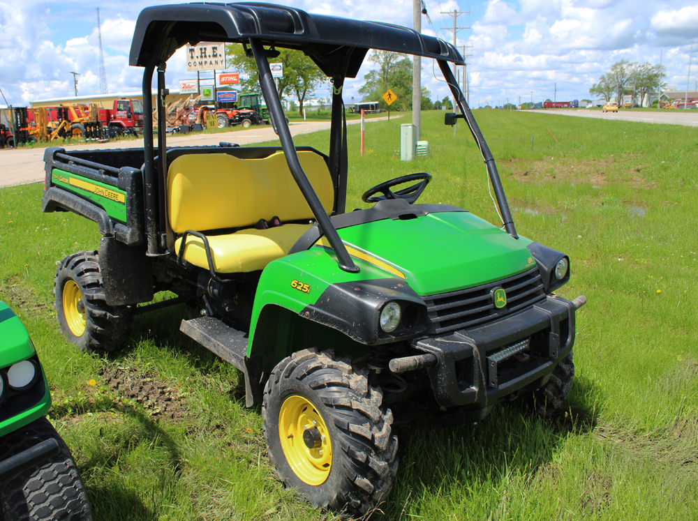 John Deere Gator 625i - T.h.e. Company