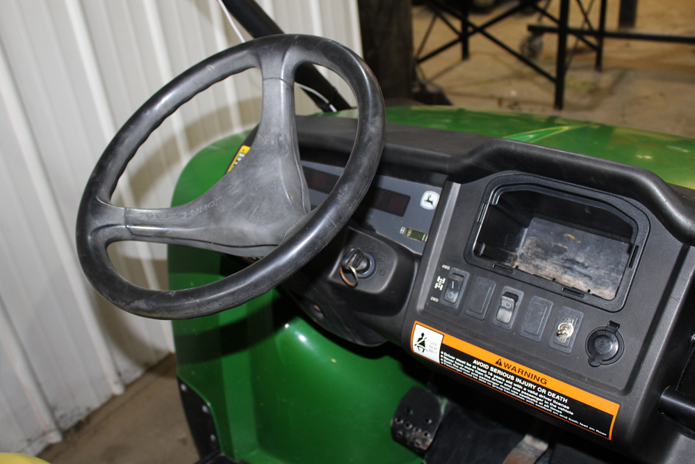 John Deere Gator 625i - T.H.E. Company