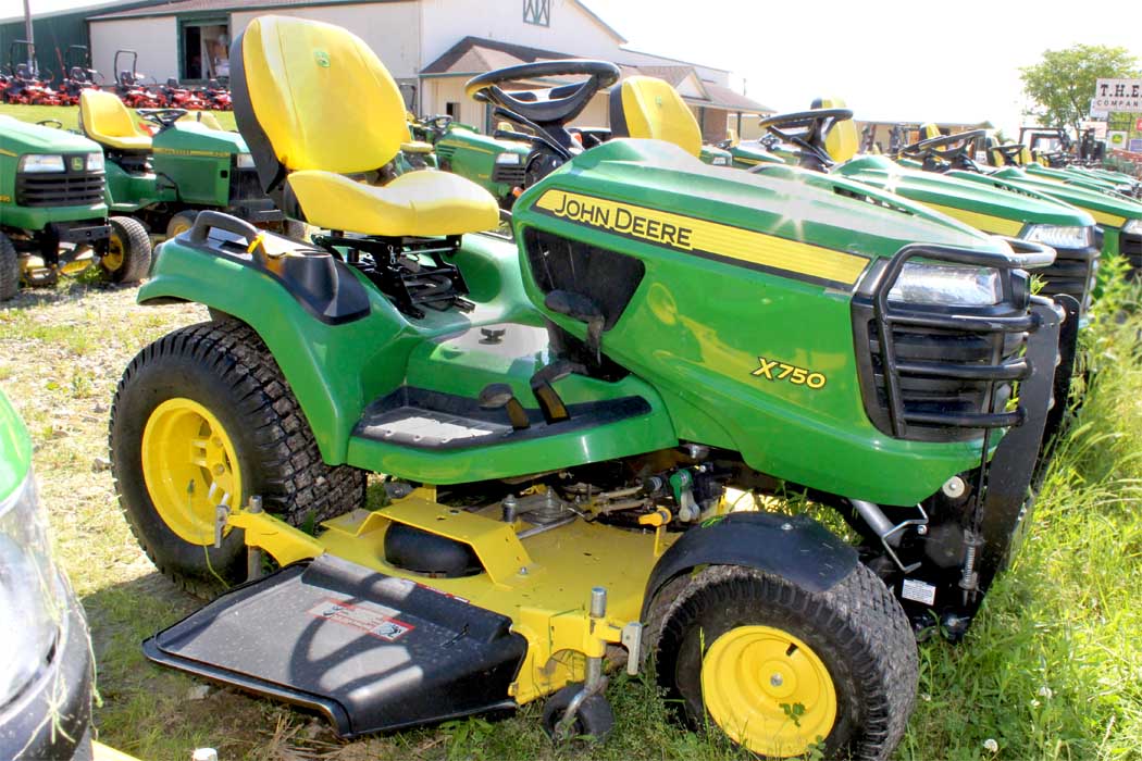 2018 John Deere X750 Riding Mower - T.H.E. Company